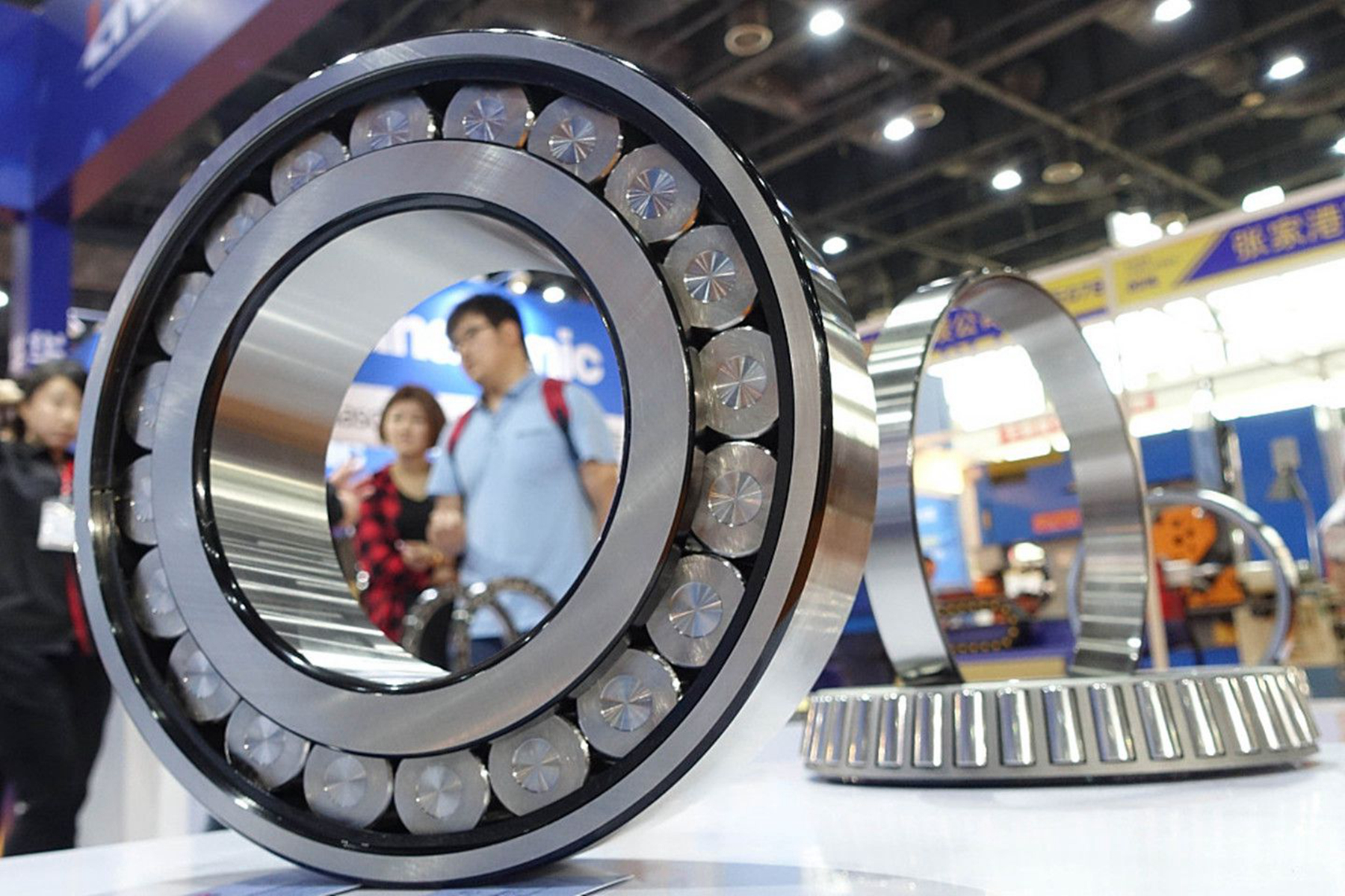中國至(zhi)今仍未攻克的(de)尖端裝備：高端(duān)軸承，德日用十(shí)倍高價賣給中(zhong)國