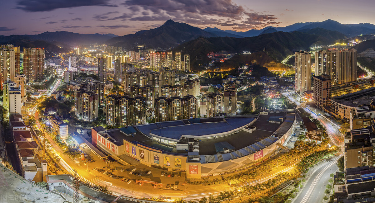 四川5個地級中(zhong)等城市将晉升(shēng)為大城市,未來(lai)15年大城市數量(liang)達11個