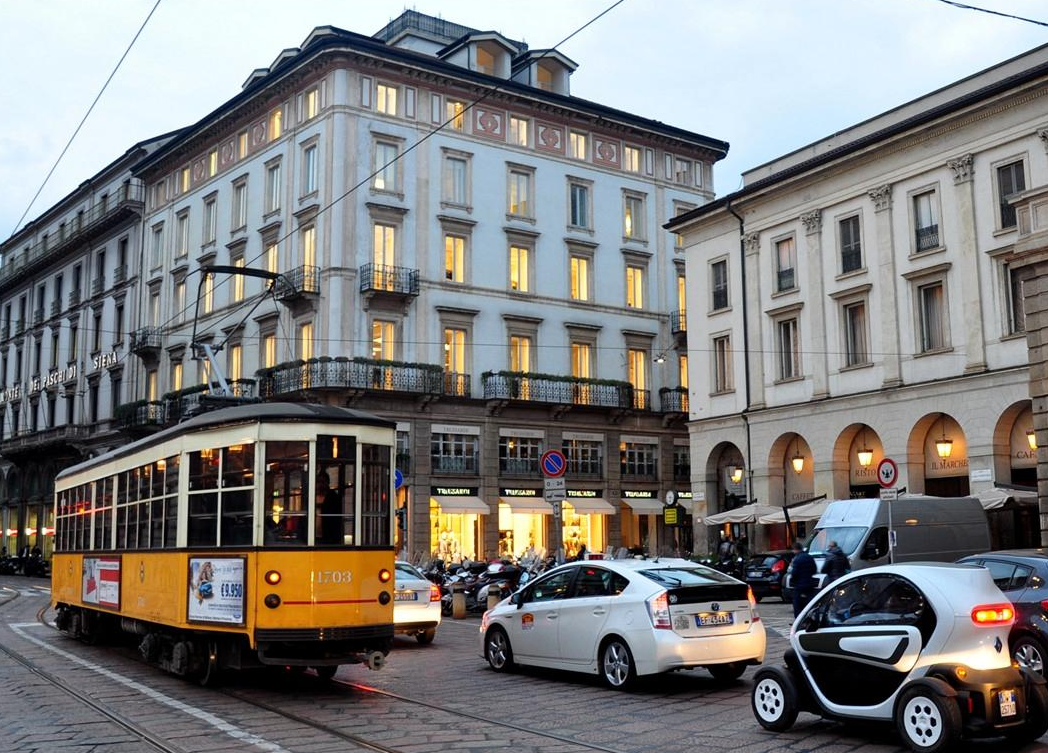 “不該哄(hong)擡價格(ge)的”，中企(qǐ)自研高(gao)鐵軸承(cheng)後，美歐(ōu)沒辦法(fa)卡脖子(zi)了