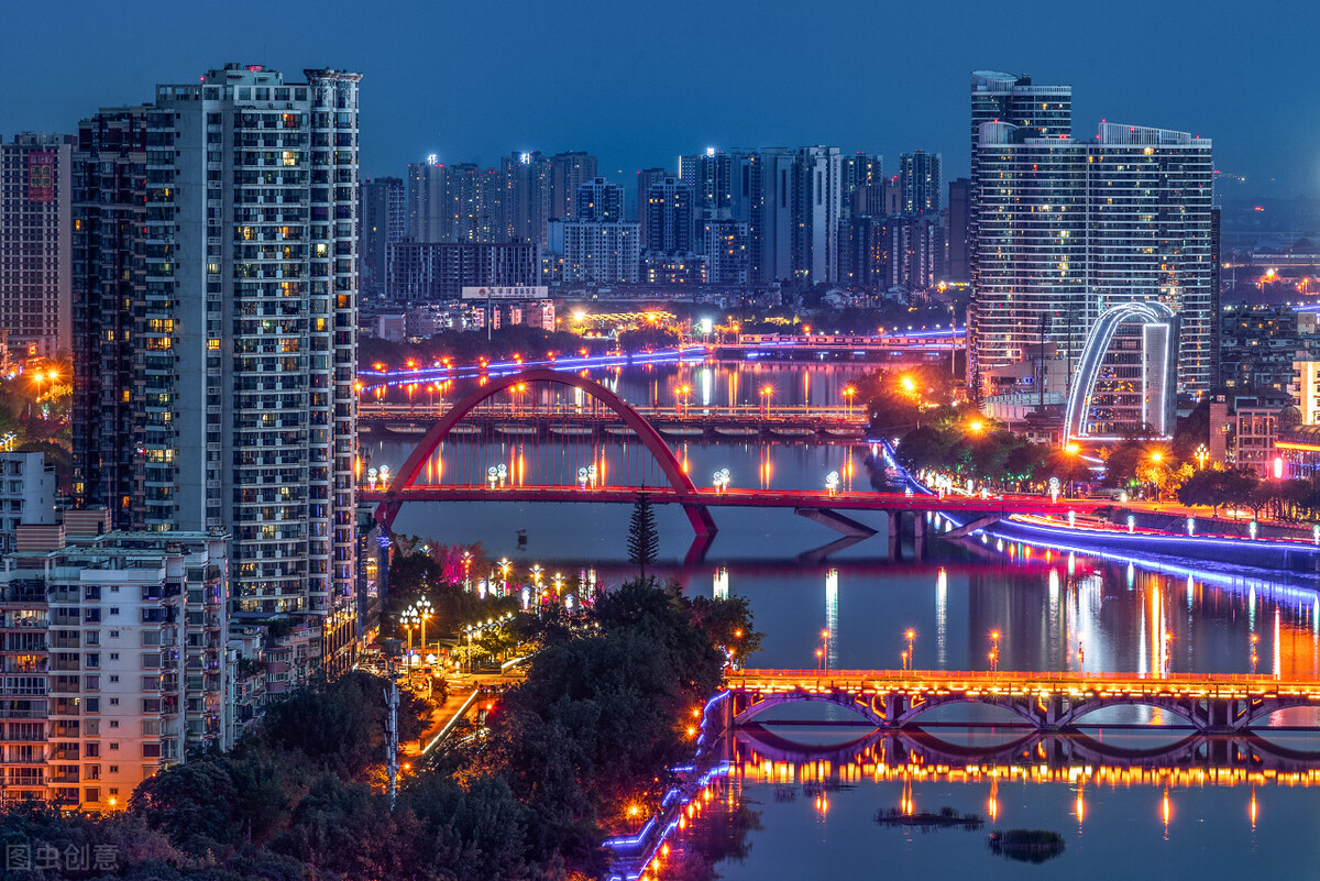 四川5個地級中(zhong)等城市将晉升(sheng)為大城市,未來(lái)15年大城市數量(liang)達11個