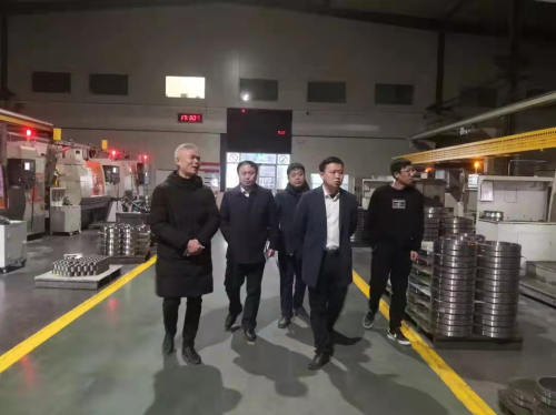 全(quan)力壯大(da)發展新(xin)動能 打(da)造科技(ji)創新軸(zhóu)承産業(yè)鍊